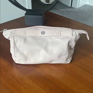 lululemon athletica Blush Pink Cosmetic Pouch 9 x 4